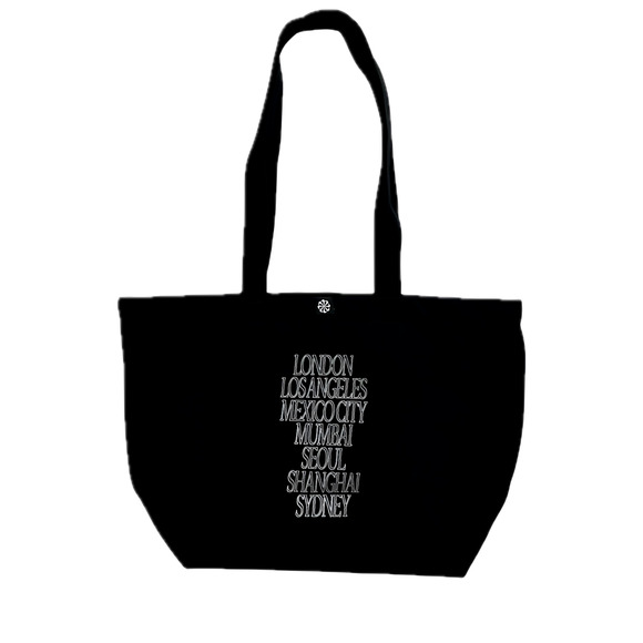 Nike Heritage 2.0 Tote Bag Travel School Shopping Black White IF8252 010 NWT - Picture 2 of 13